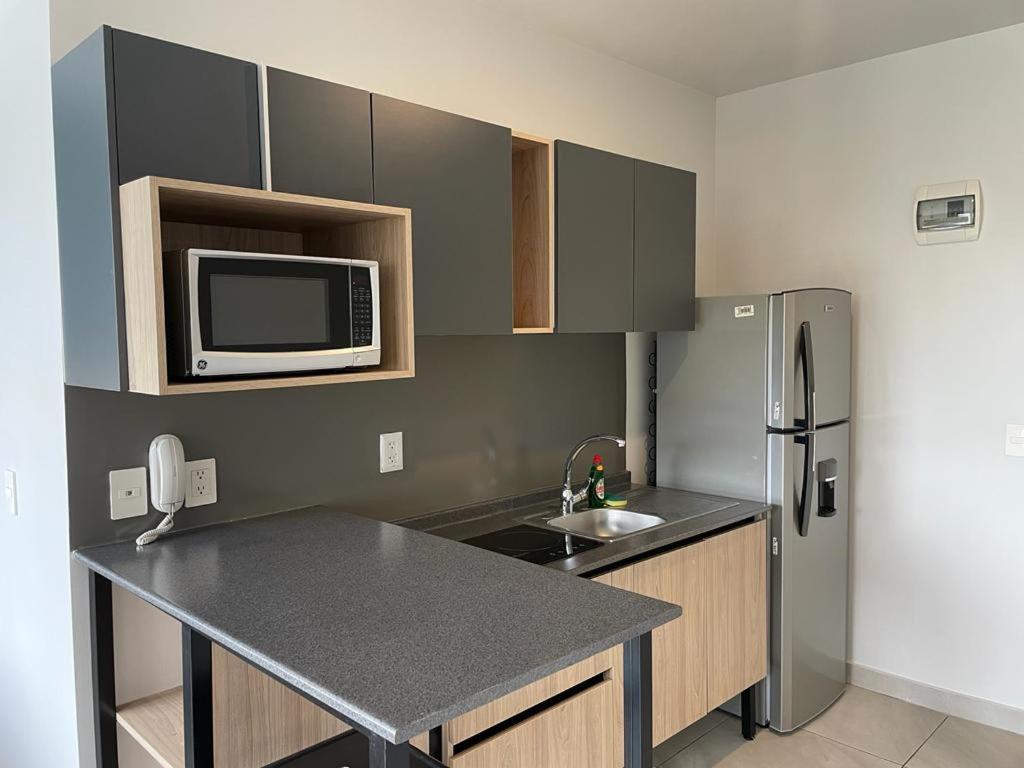 Livup Suites En Zona Iteso Zapopan Ngoại thất bức ảnh