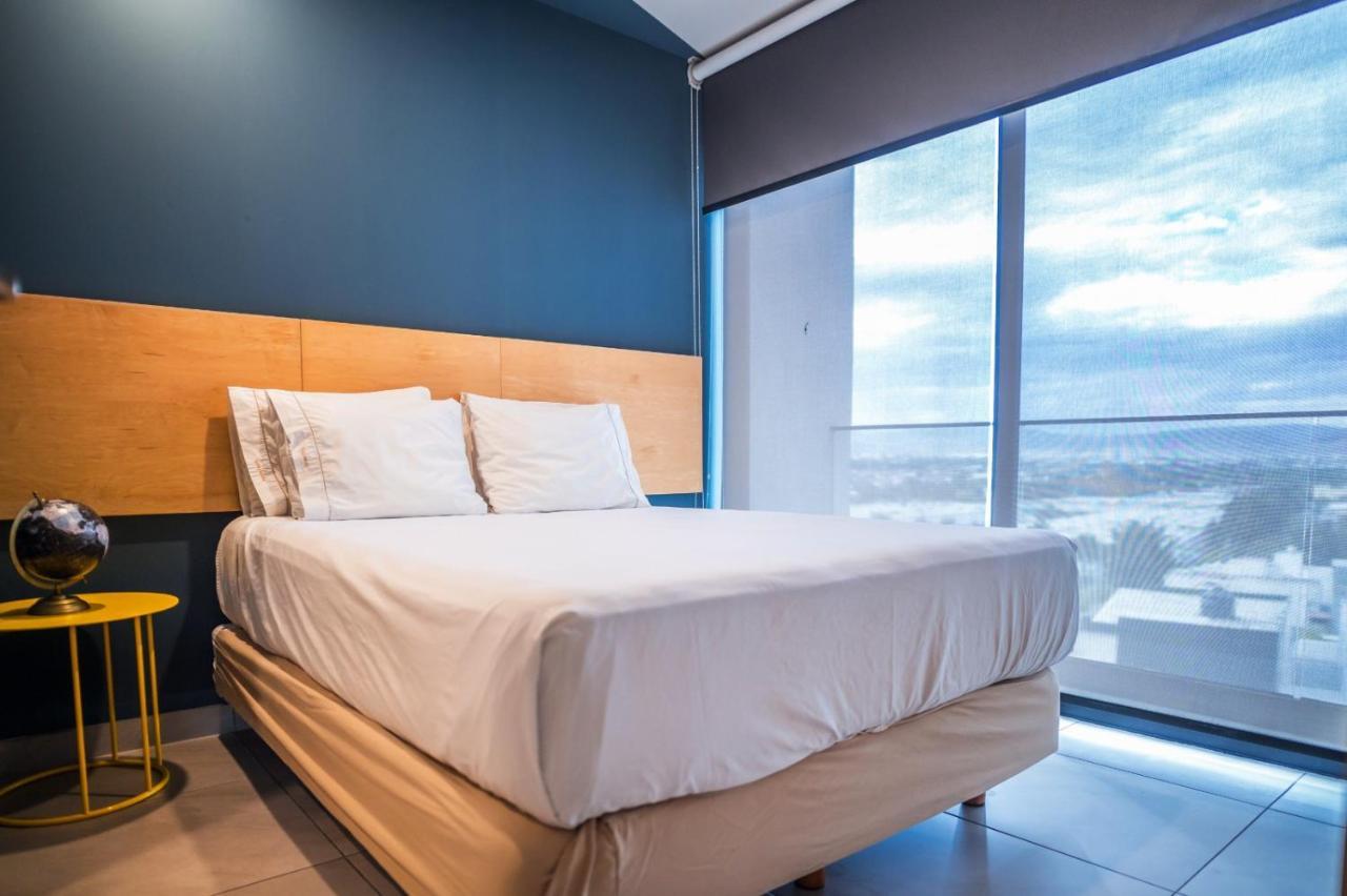 Livup Suites En Zona Iteso Zapopan Ngoại thất bức ảnh