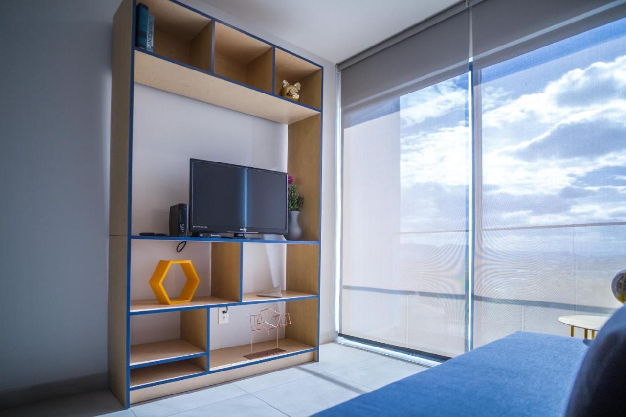Livup Suites En Zona Iteso Zapopan Ngoại thất bức ảnh