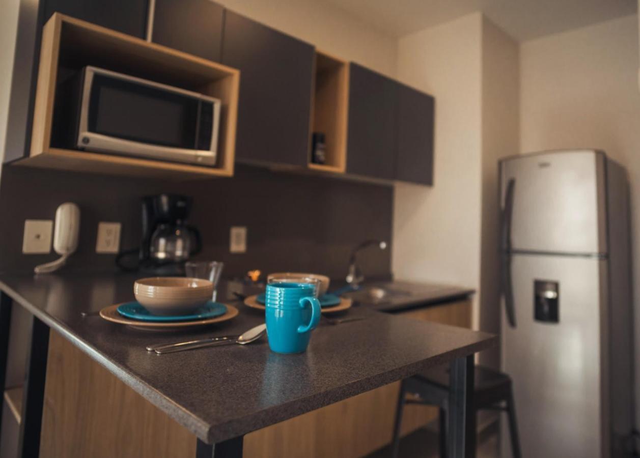 Livup Suites En Zona Iteso Zapopan Ngoại thất bức ảnh